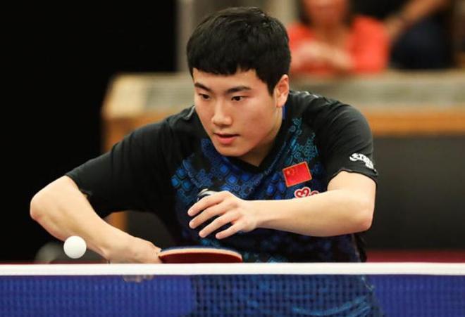 两位数领先 两位数领先