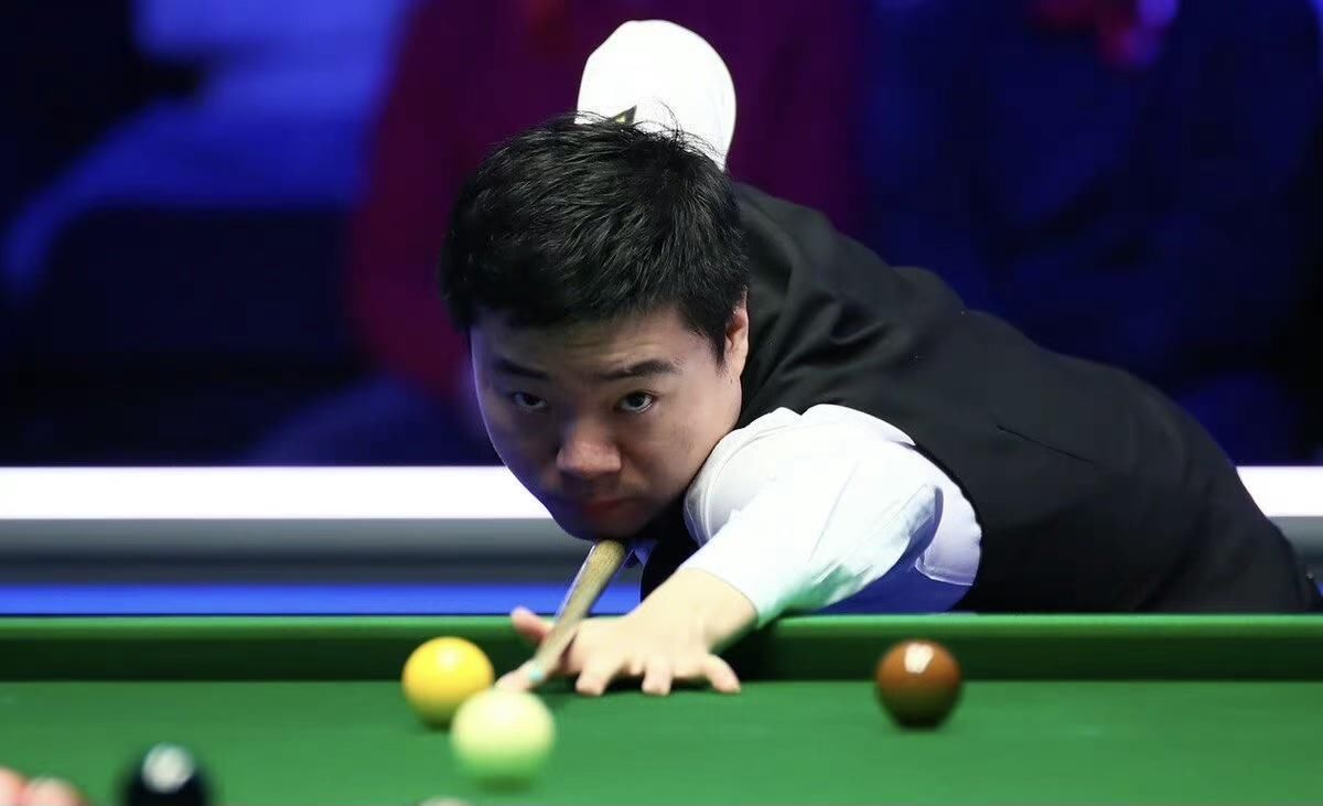 那足球俱乐 那足球俱乐