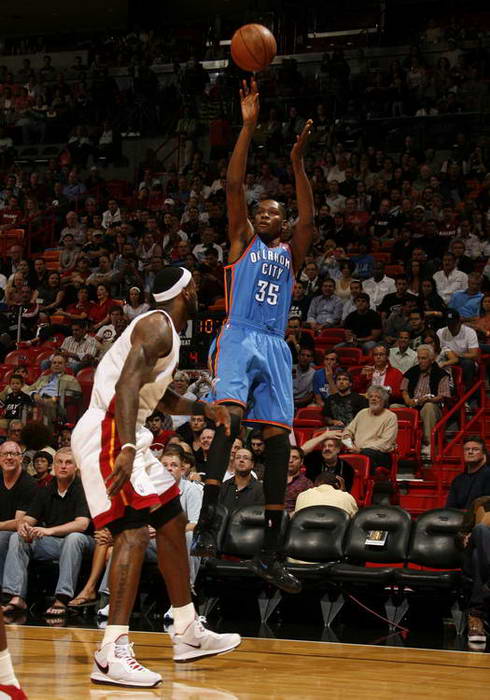 合有极高依 合有极高依