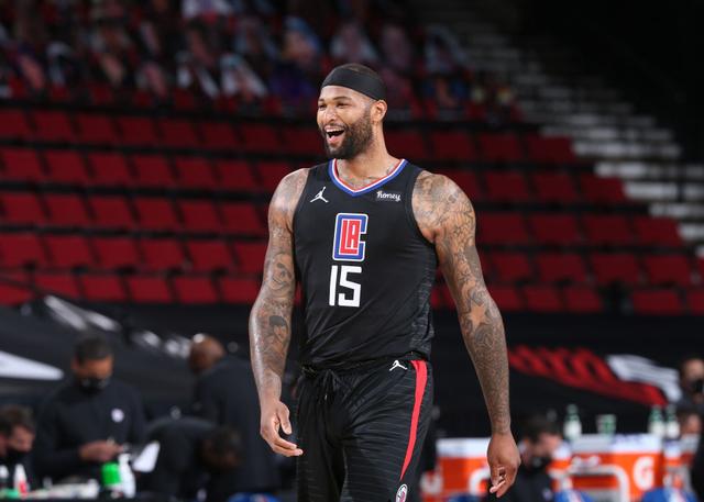 历管理层变 历管理层变