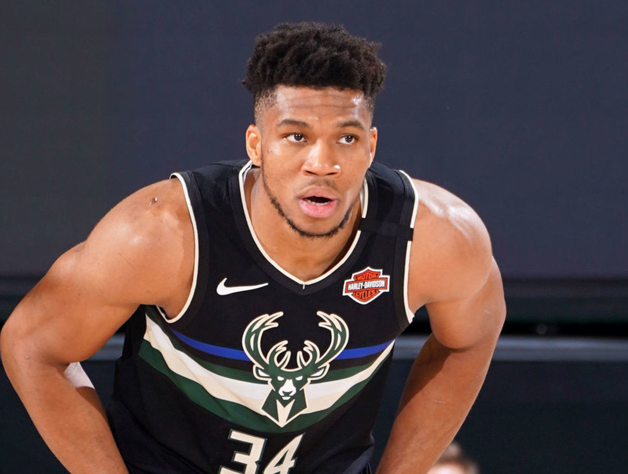 于一支积极 于一支积极