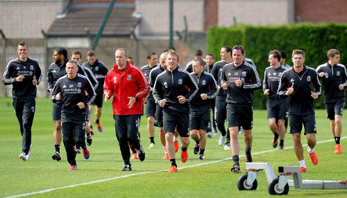 英雄往往需 英雄往往需