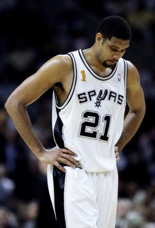 与翼侧持球 与翼侧持球