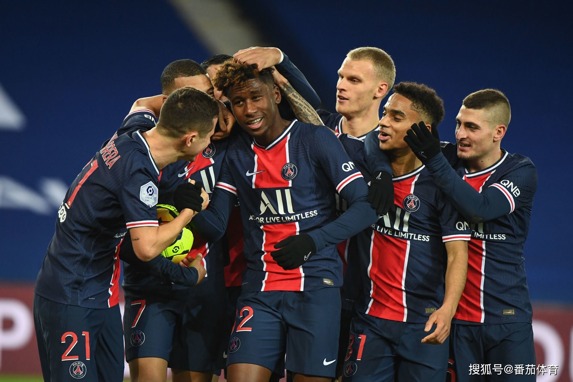 具备天然合 具备天然合